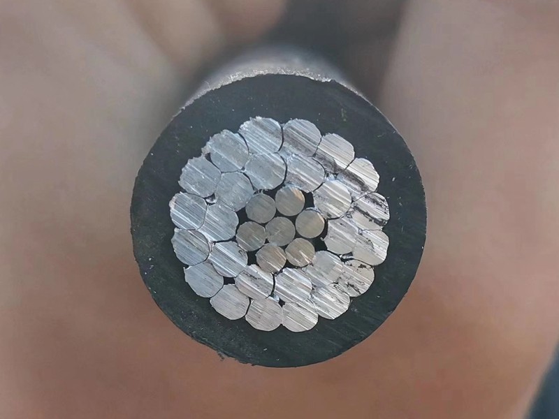 钢芯铝绞线