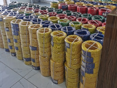 星欧娱乐线缆简单介绍<i style='color:red'>装修使用电线单芯线和多芯线哪种好</i>？